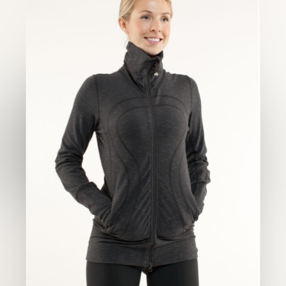 lululemon | In Stride Jacket *Pique | Charcoal | Size 2 - Picture 1 of 10